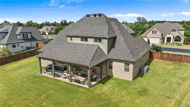 1603 NW Angel Falls Road, Bentonville, AR 72712