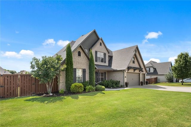 1603 NW Angel Falls Road, Bentonville, AR 72712