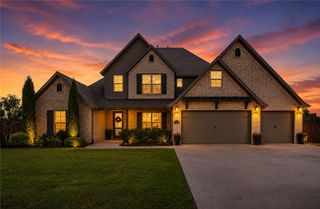 1603 NW Angel Falls Road, Bentonville, AR 72712