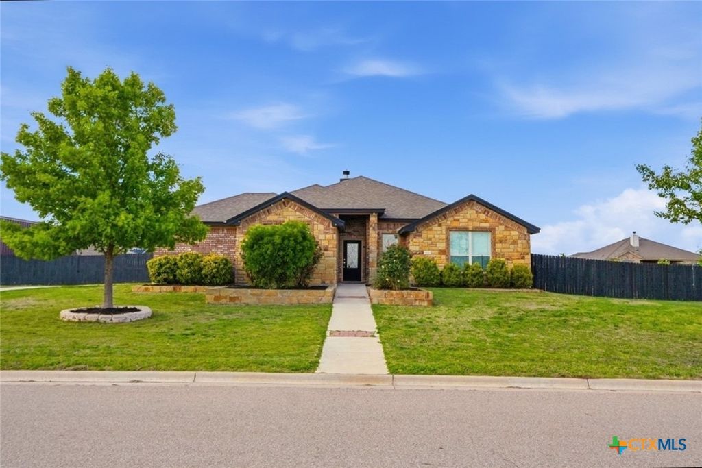 3110 Saint Luke Street, Salado, TX 76571
