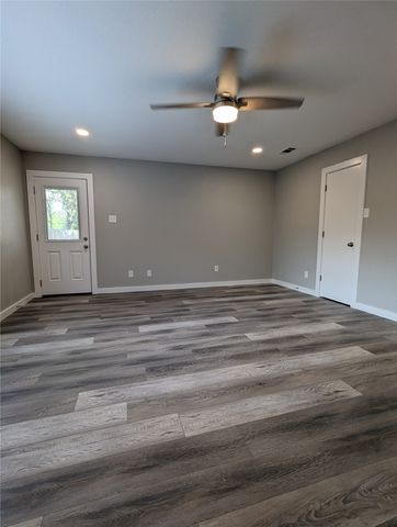 802 E Brin, Terrell, TX 75160
