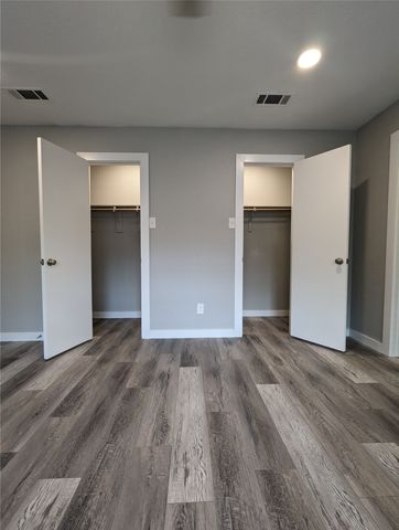 802 E Brin, Terrell, TX 75160