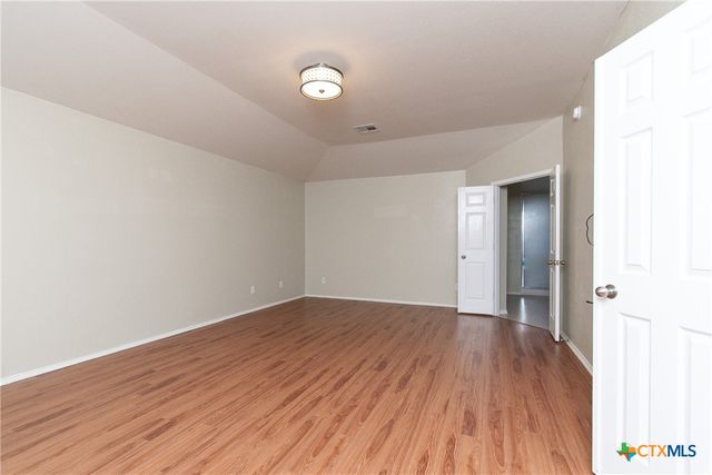 5503 Bridgewood Drive, Killeen, TX 76549