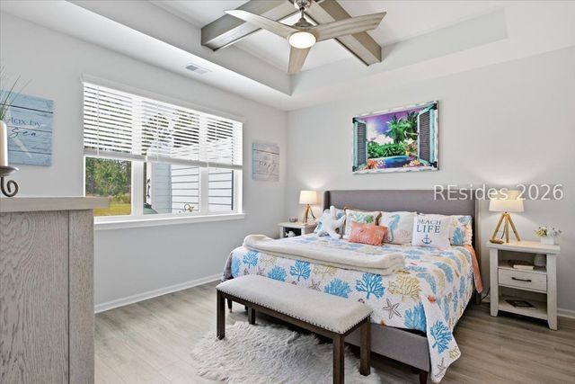 586 Weekend Ave, Hardeeville, SC 29927