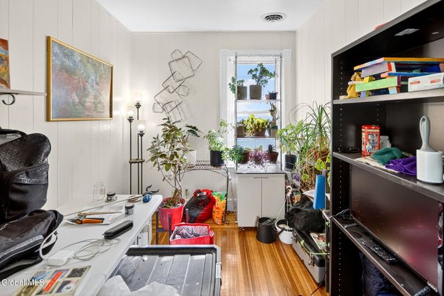 282 Manning Boulevard, Albany, NY 12206