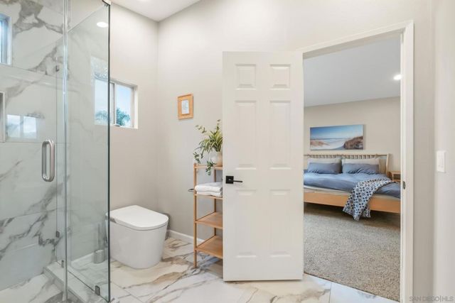 1816 Cayman Way, Vista, CA 92081