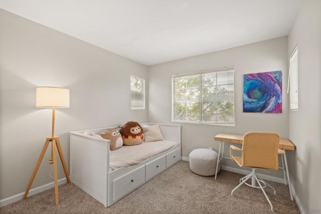 1816 Cayman Way, Vista, CA 92081