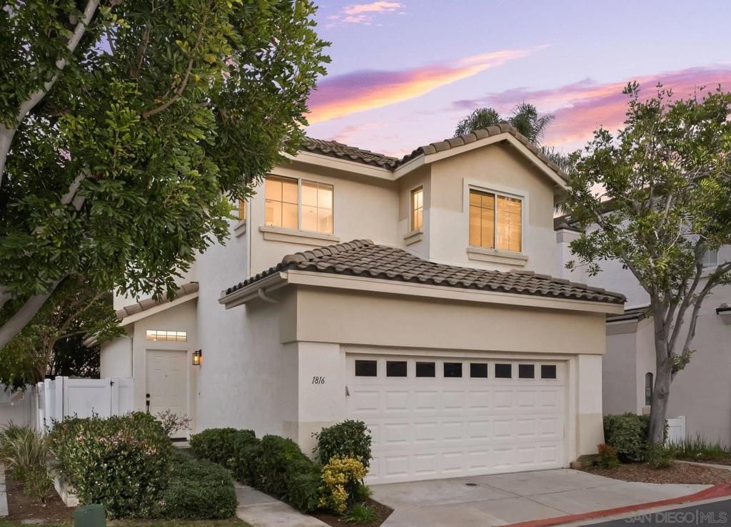 1816 Cayman Way, Vista, CA 92081