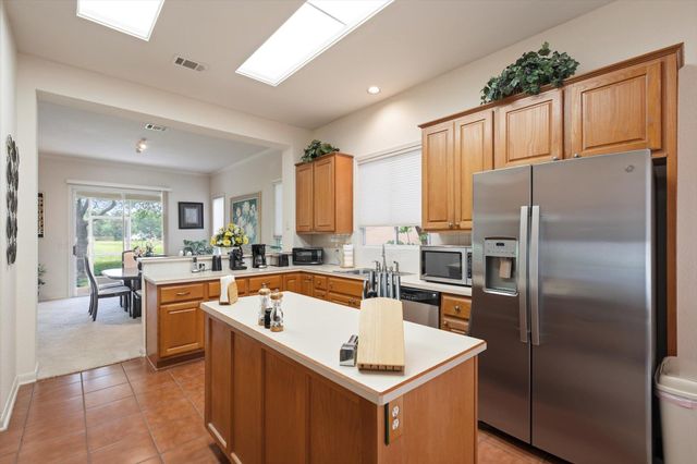 122 Cold Springs DR, Georgetown, TX 78633
