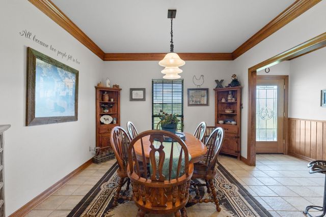 5562 County Road 1037, Celeste, TX 75423