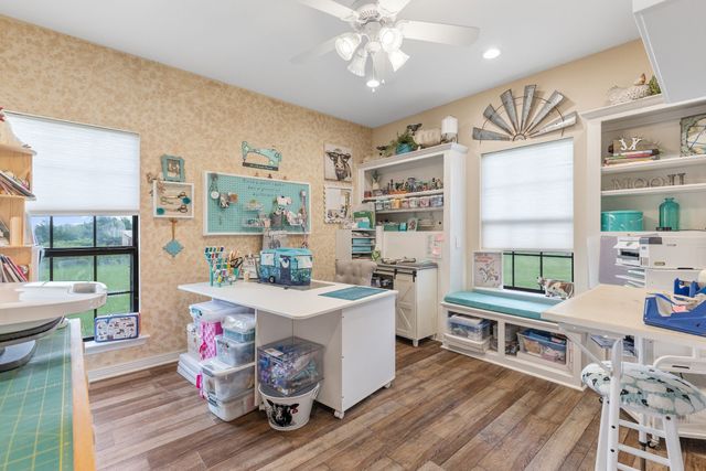 5562 County Road 1037, Celeste, TX 75423