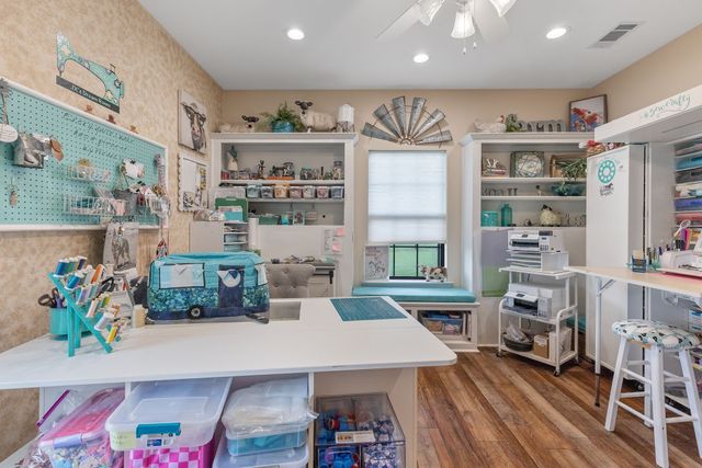 5562 County Road 1037, Celeste, TX 75423