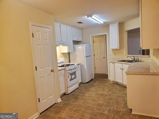 6710 Gina Agha Circle, Lithonia, GA 30038