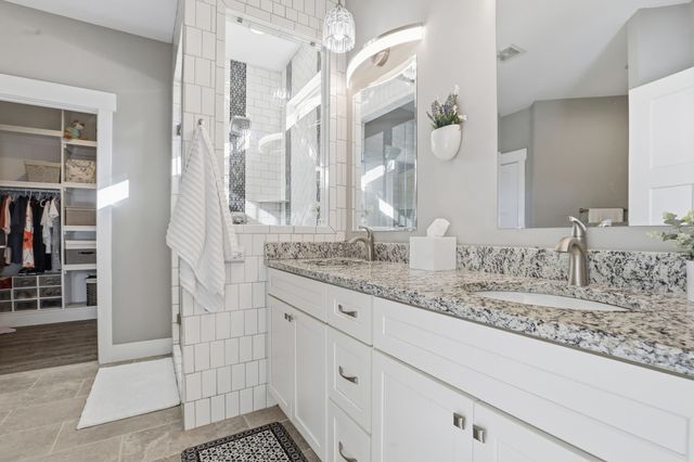 405 Saddlers Run, Chesnee, SC 29323