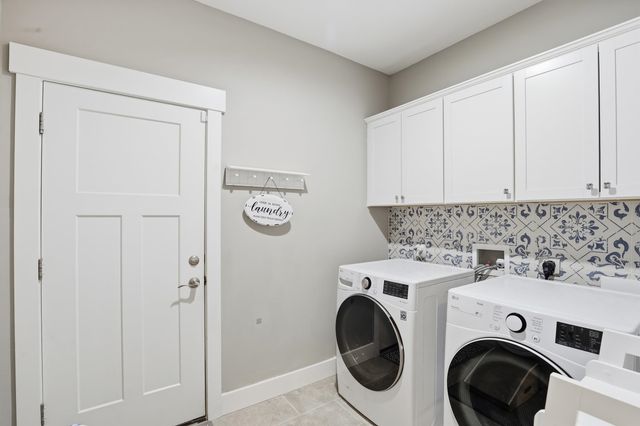 405 Saddlers Run, Chesnee, SC 29323