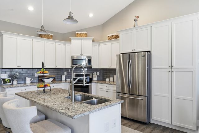 405 Saddlers Run, Chesnee, SC 29323