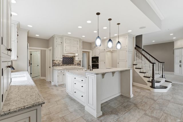 3817 Vermilion Cliffs, Fort Wayne, IN 46814