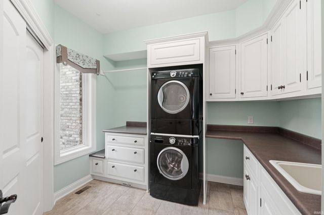 3817 Vermilion Cliffs, Fort Wayne, IN 46814