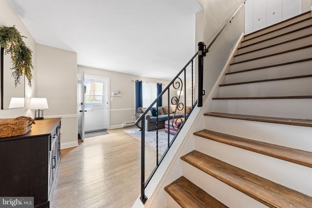 1165 EAGLE ST, Allentown, PA 18106