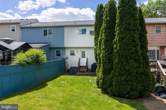 1165 EAGLE ST, Allentown, PA 18106