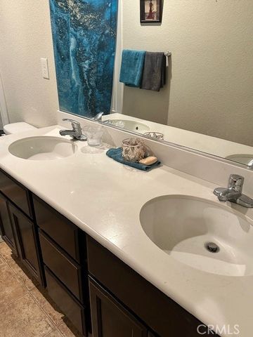 1901 Pollitt Court, Atwater, CA 95301