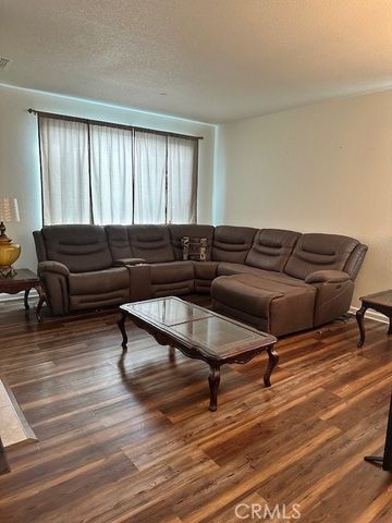 1901 Pollitt Court, Atwater, CA 95301