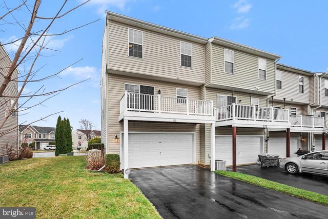 270 KENTSHIRE DR, Lancaster, PA 17603