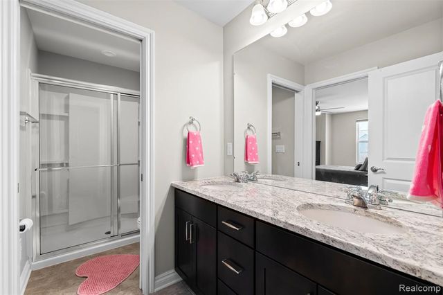 4522 Twin Beach Court, West Bloomfield, MI 48323