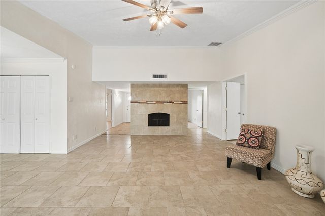 5161 Bartlett Drive, The Colony, TX 75056