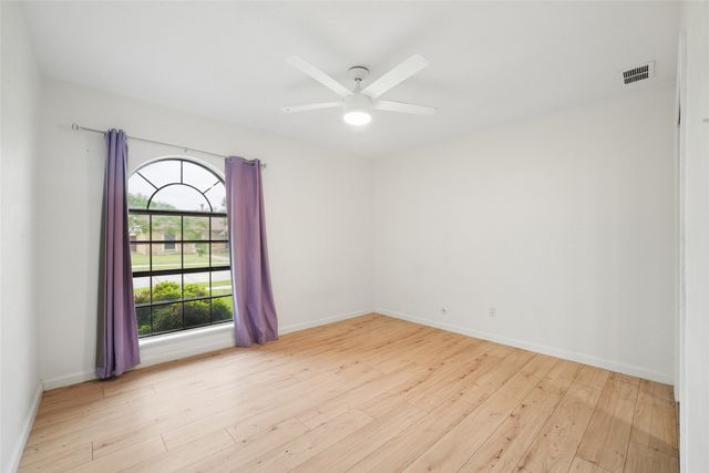 5161 Bartlett Drive, The Colony, TX 75056