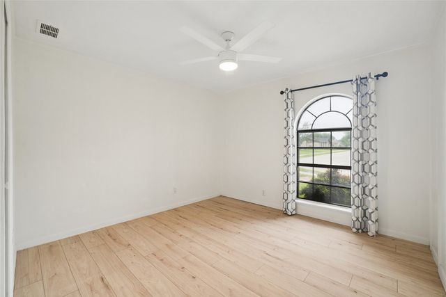 5161 Bartlett Drive, The Colony, TX 75056