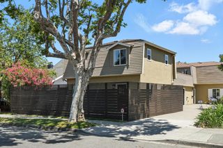 946 Laguna Avenue, Burlingame, CA 94010