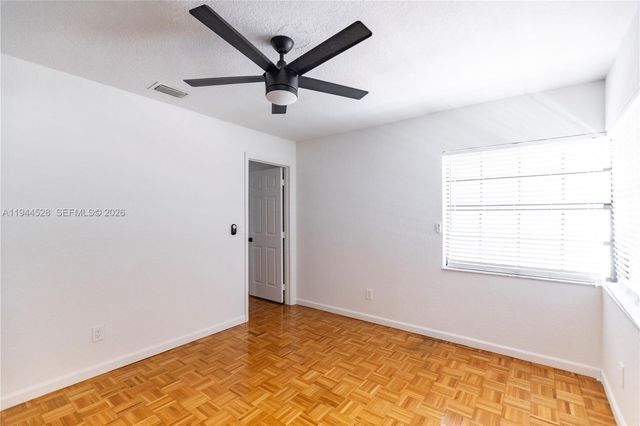 8775 SW 57th St, Cooper City, FL 33328