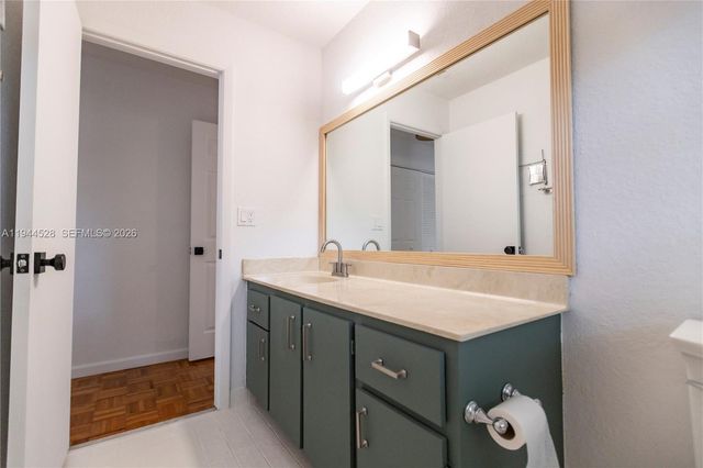 8775 SW 57th St, Cooper City, FL 33328