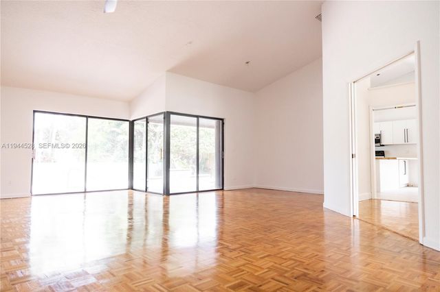 8775 SW 57th St, Cooper City, FL 33328