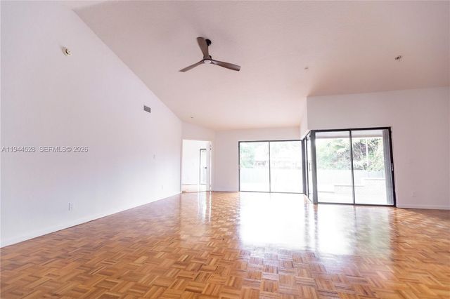 8775 SW 57th St, Cooper City, FL 33328