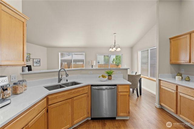 9014 190th Street E, Puyallup, WA 98375