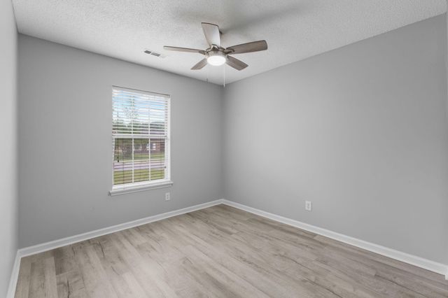 9512 One Notch Road, Ladson, SC 29456