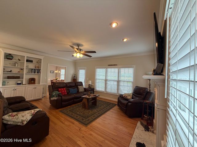 617 Chimney Hill Way, Rocky Mount, NC 27804