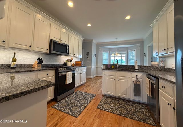 617 Chimney Hill Way, Rocky Mount, NC 27804