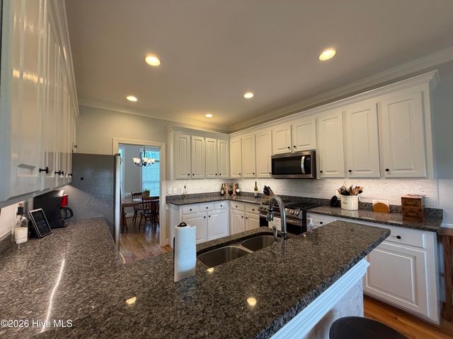 617 Chimney Hill Way, Rocky Mount, NC 27804