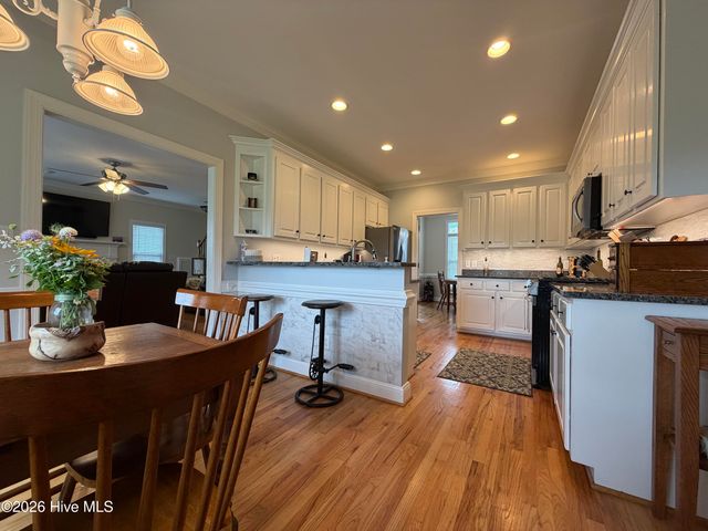 617 Chimney Hill Way, Rocky Mount, NC 27804