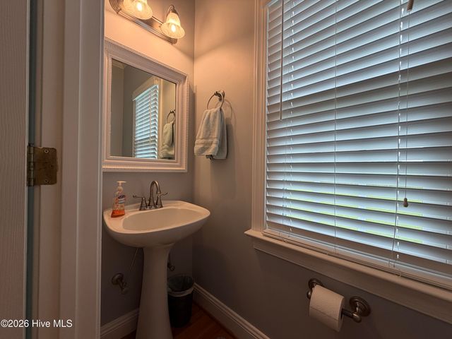 617 Chimney Hill Way, Rocky Mount, NC 27804