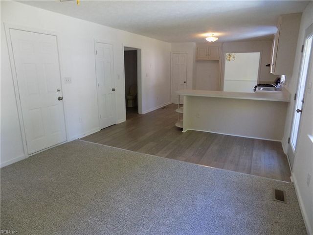 317 Bridge Wood DR, Yorktown, VA 23693