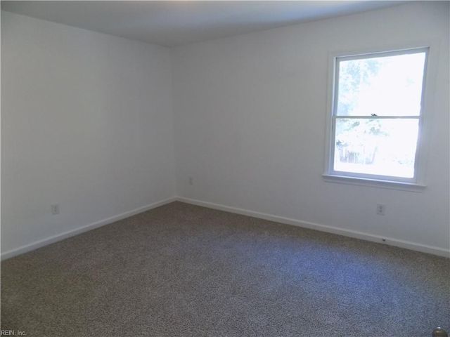 317 Bridge Wood DR, Yorktown, VA 23693