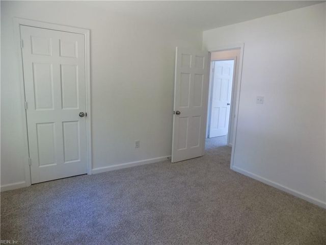 317 Bridge Wood DR, Yorktown, VA 23693