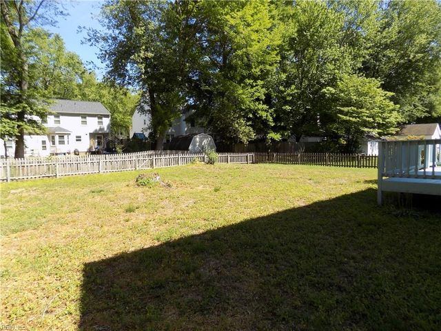317 Bridge Wood DR, Yorktown, VA 23693