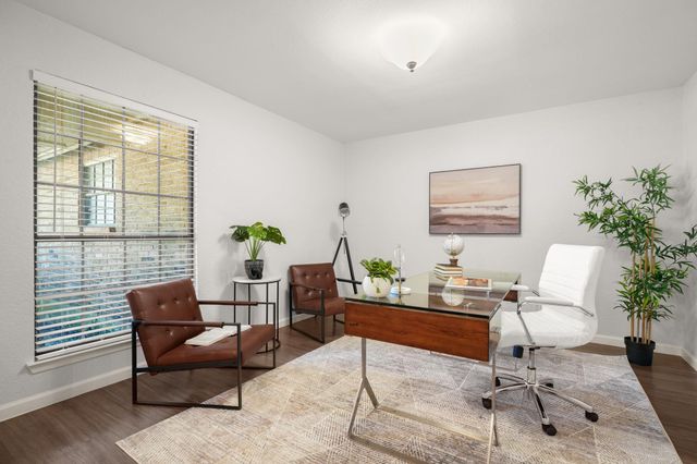 2116 Wychwood DR, Austin, TX 78746
