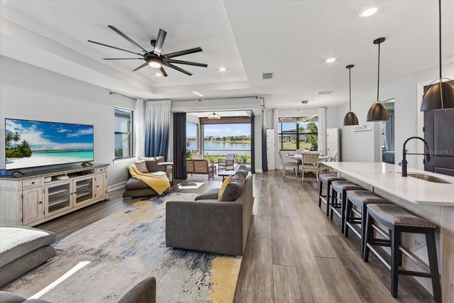 7683 SUMMERLAND COVE, Lakewood Ranch, FL 34202