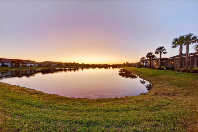 7683 SUMMERLAND COVE, Lakewood Ranch, FL 34202